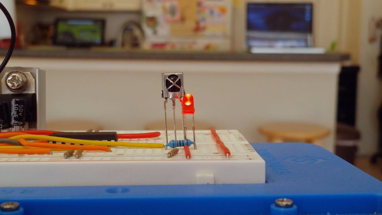 Simplified version of an IR receiver with additional LED indicator added.